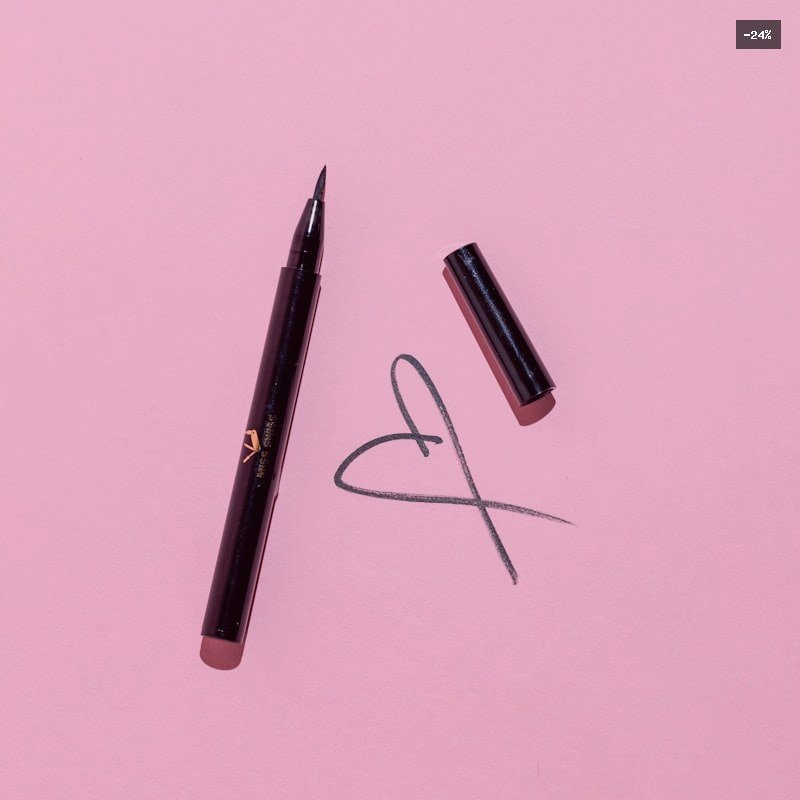 Matte Liquid Lipstick in Pink